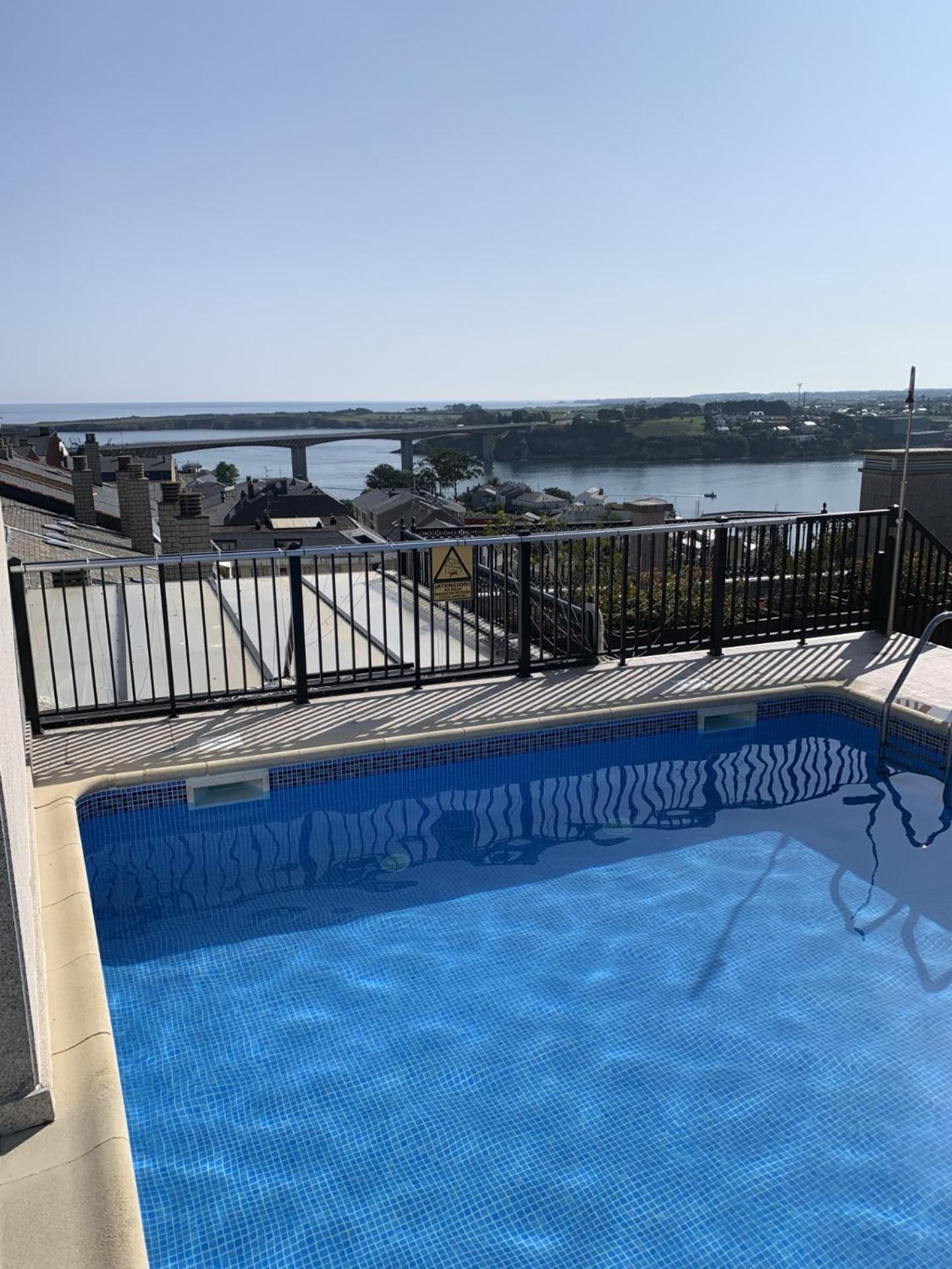 Moderno Piso Con La Mejor Terraza De Ribadeo Y Vistas Maravillosas Exteriér fotografie